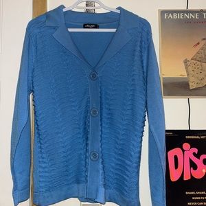 Adorable rippled blue cardigan
